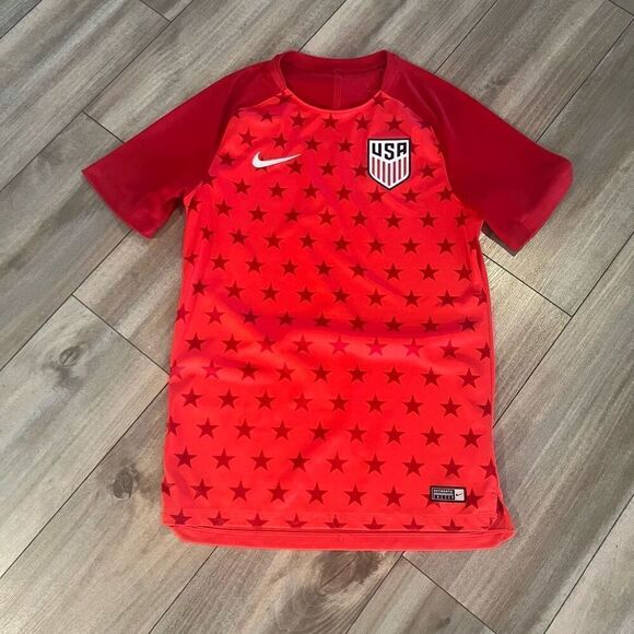 Nike USA‎ Womens Soccer Red Pattern Athletic Jersey Women Small - Picture 1 of 8